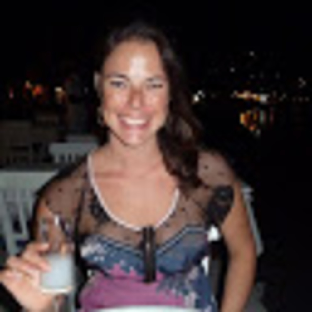 Meet your Posher, Lauren